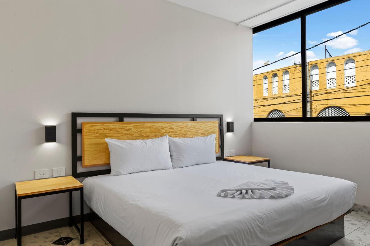Suites Reforma By Homirent Мерида Экстерьер фото